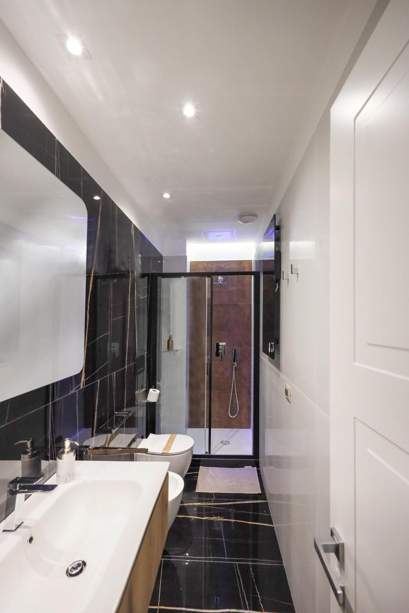 Visconti 46 Central Apartments Bari Exterior photo